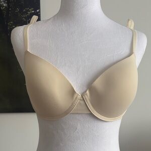 DANSKIN Cream Underwire Bra with patting